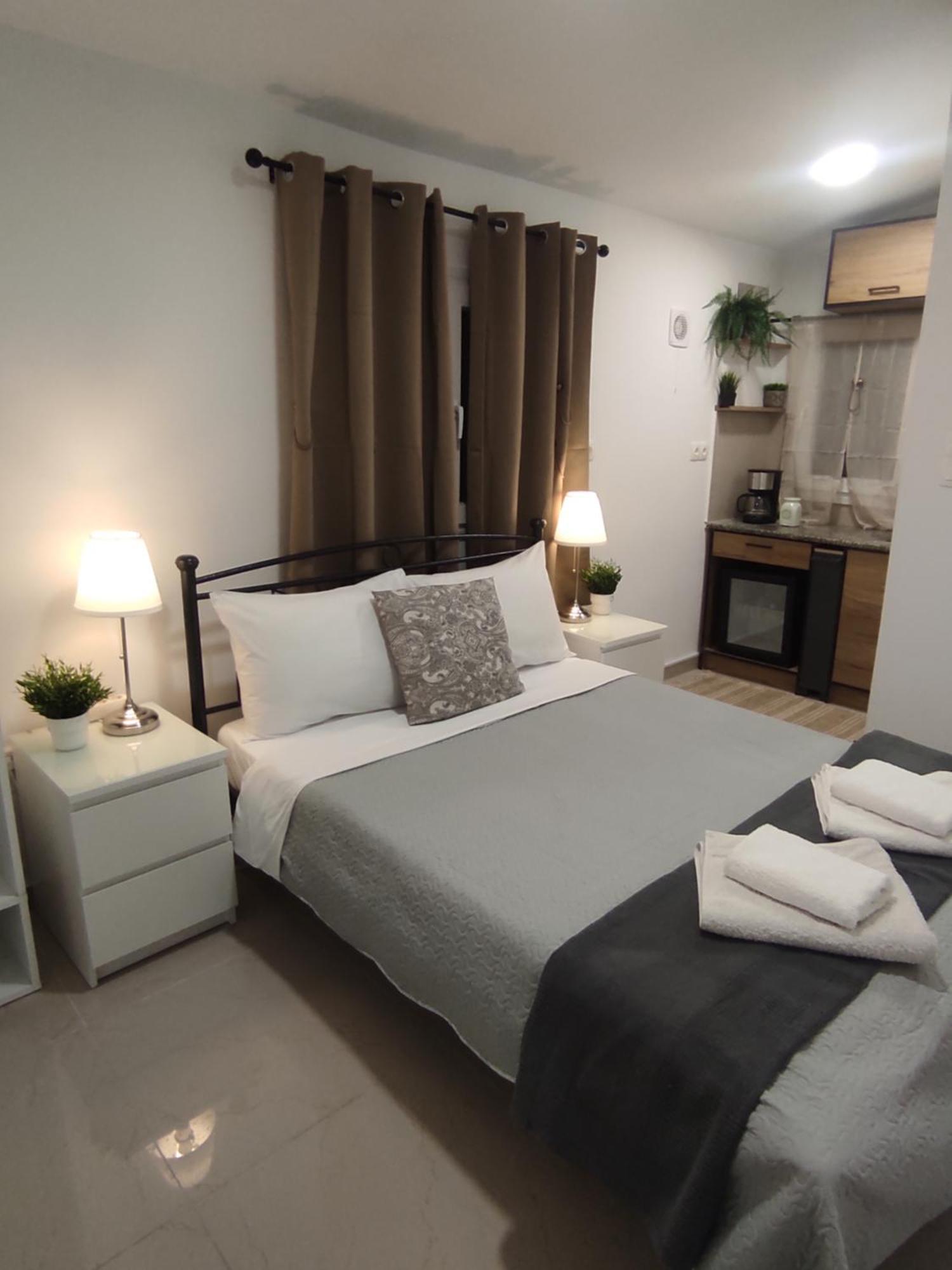 شقة Johnson House Rafína المظهر الخارجي الصورة