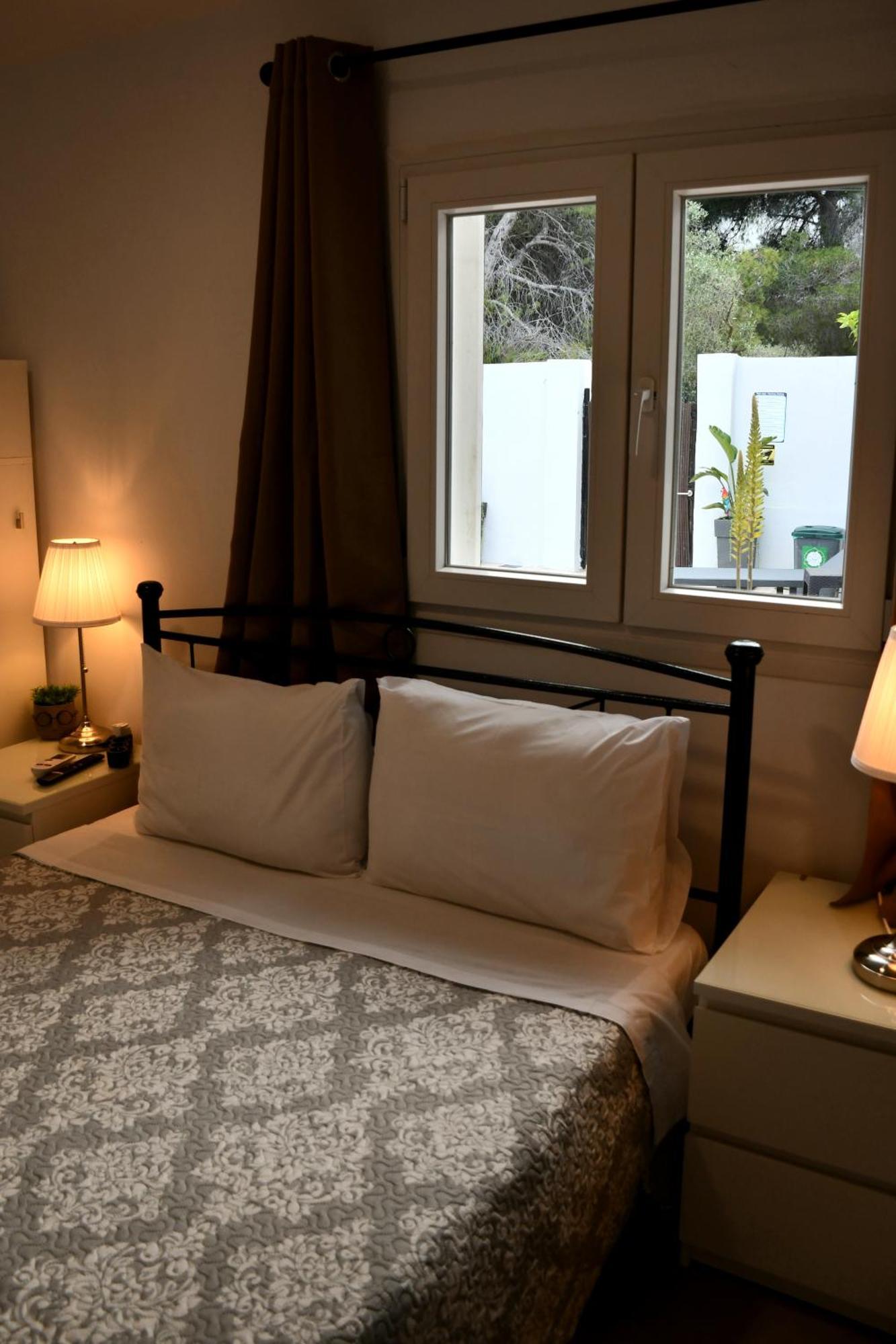 شقة Johnson House Rafína المظهر الخارجي الصورة
